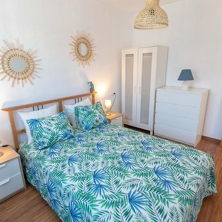 Holidays By The Sea Apartments Malaga Bagian luar foto