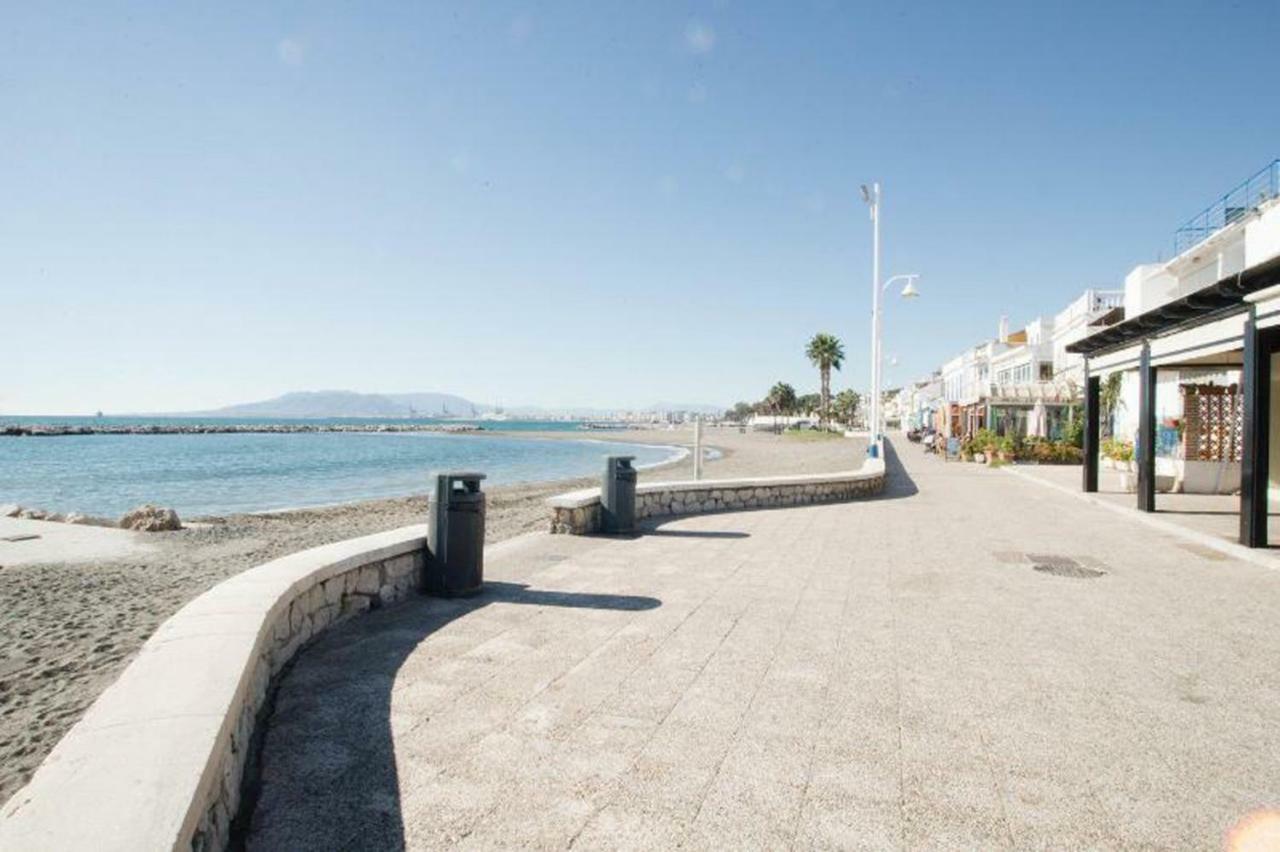 Holidays By The Sea Apartments Malaga Bagian luar foto