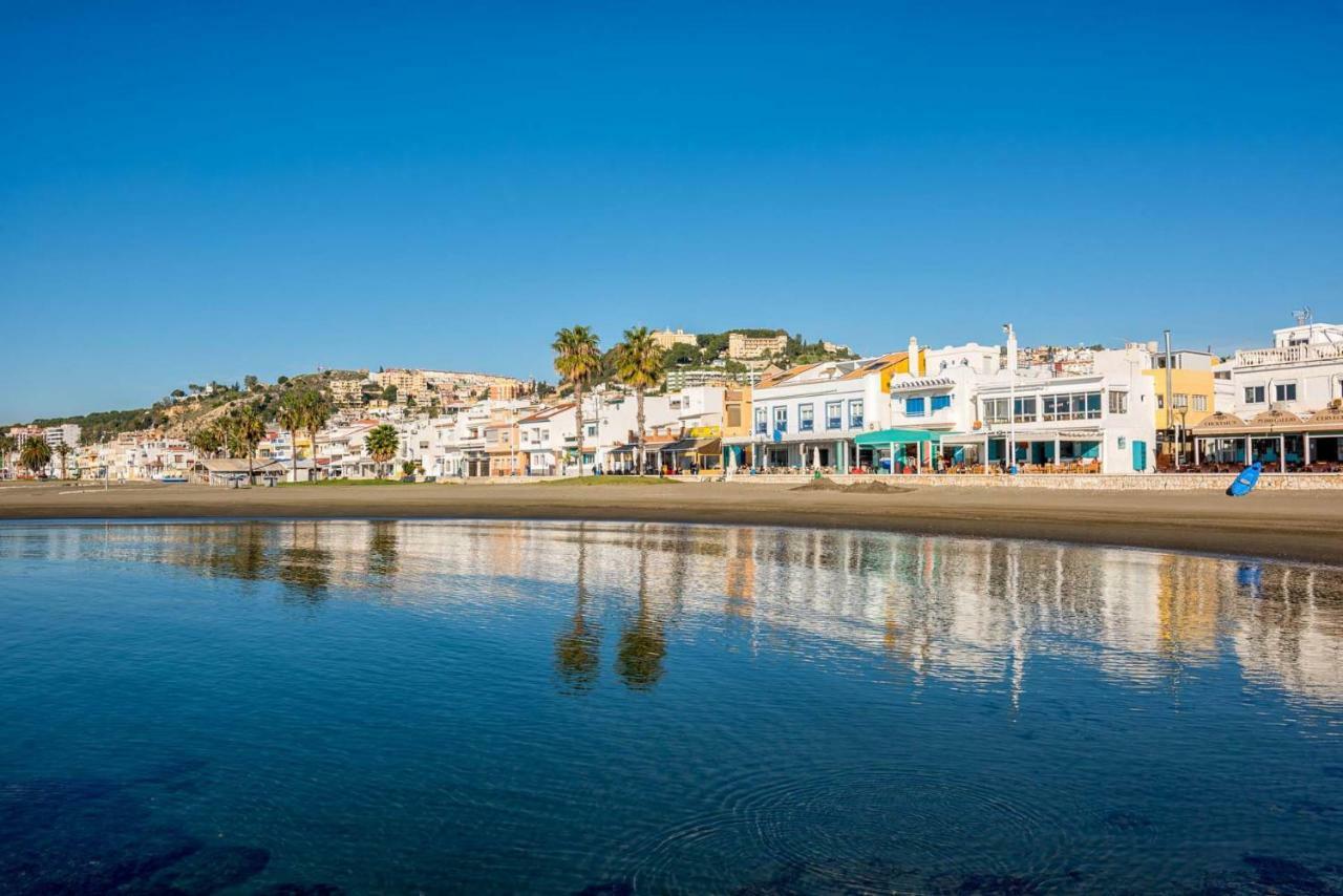 Holidays By The Sea Apartments Malaga Bagian luar foto