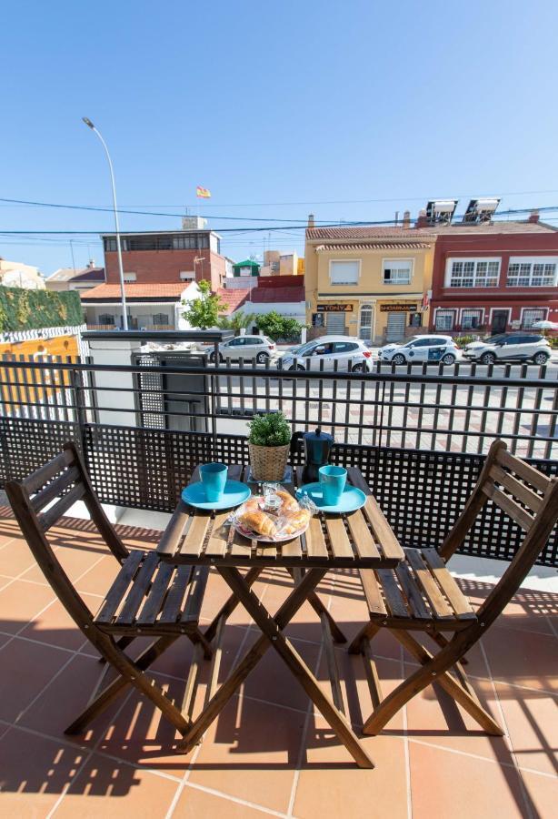 Holidays By The Sea Apartments Malaga Bagian luar foto